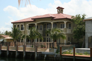 Beautiful Homes on Waterfront